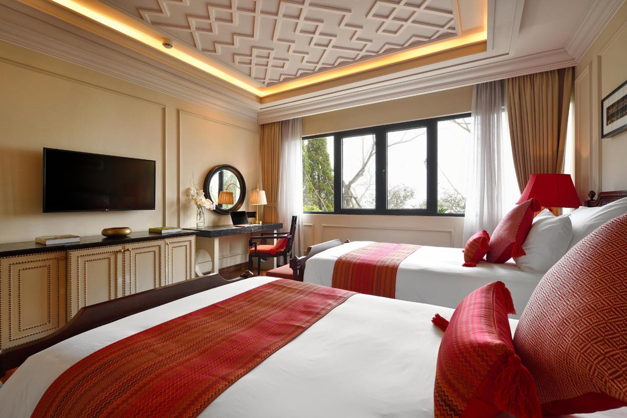 Silk Path Grand Sapa Resort & Spa Exteriör bild Deluxe Room